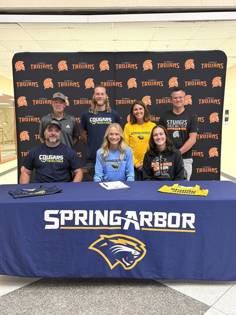 Sturgis’ Kinder Smith to run track at Spring Arbor